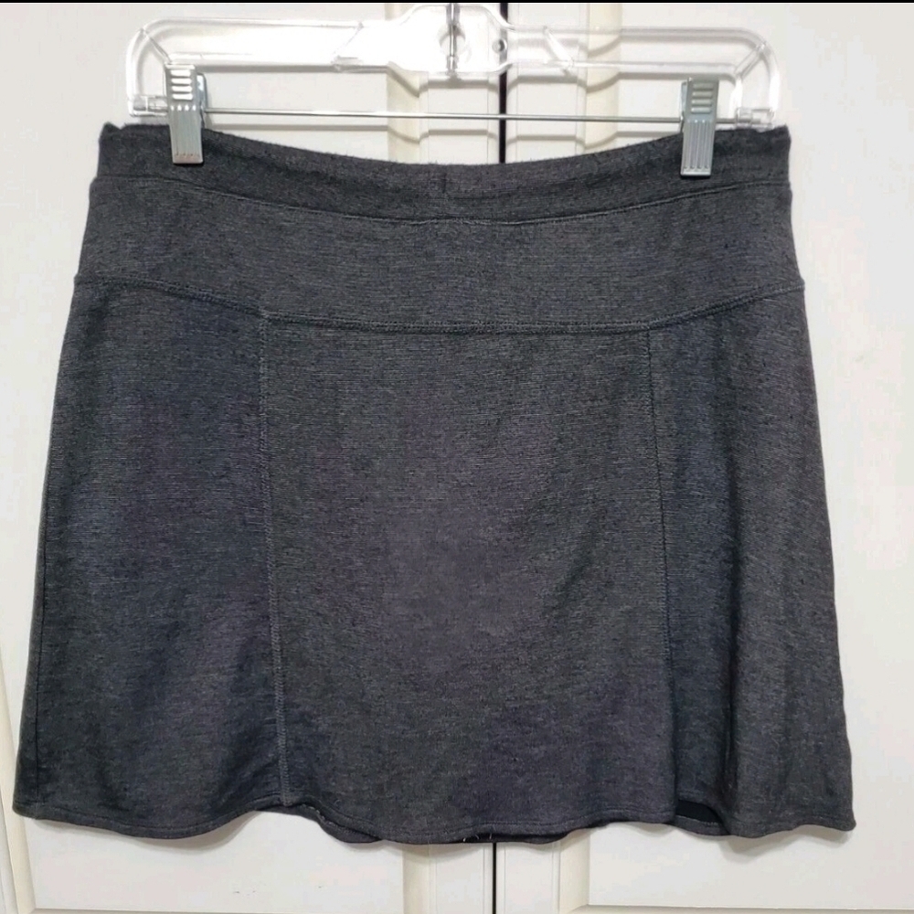 Green Tea Striped Drawstring Waist Skort - Picture 2 of 4
